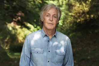 McCartney pide a Mendes corregir su altura en el biopic