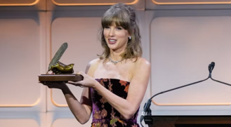 Taylor Swift entra en el Salón de la Fama de Nashville
